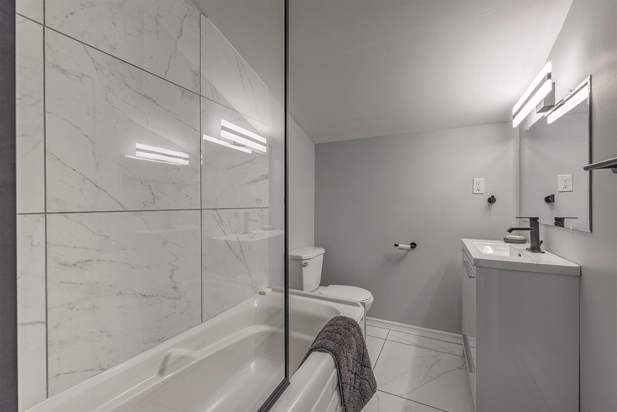 3 Bedroom Appartment-Limestone Kingston Luaran gambar